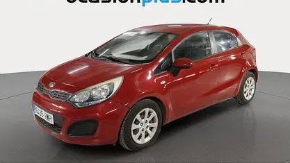 Rojo Usado 2014 Kia Rio Utilitario | 8150 € (Precio justo)
