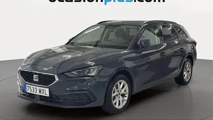 Używany Seat Leon Style 150 KM (110 kW) 2024 Niebieski Minivan