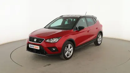 Usado Seat Arona FR 115 CV (84 kW) 2020 Rojo SUV