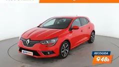 Rojo Usado 2017 Renault Mégane IV Zen Utilitario | 12.499 € (Precio justo)