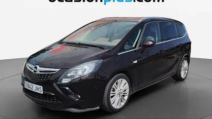 Usado Opel Zafira Tourer Excellence 140 CV (102 kW) 2015 Marrón Monovolumen