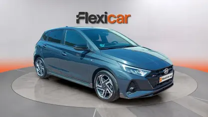 Usado Hyundai i20 N Line 80 CV (58 kW) 2024 Gris Utilitario