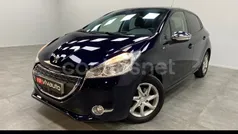 Negro Usado 2014 Peugeot 208 Allure Utilitario | 7990 € (Precio justo)