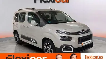Usado Citroën Berlingo Shine 102 CV (75 kW) 2021 Gris Monovolumen