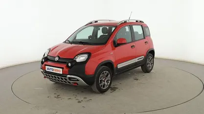 Usado Fiat Panda Cross Cross 95 CV (69 kW) 2017 Rojo Utilitario