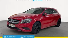 Rojo Usado 2014 Mercedes A180 Urban Utilitario | 15.590 € (Precio justo)