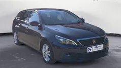 Azul Usado 2018 Peugeot 308 Active Familiar | 7885 € (Buen precio)