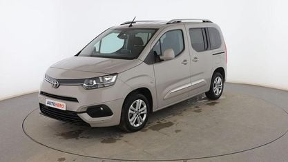 Usado Toyota Proace Verso City 110 CV (80 kW) 2021 Beige Familiar