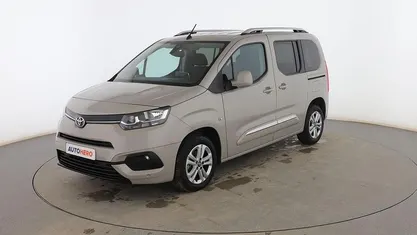 Usado Toyota Proace Verso City 110 CV (80 kW) 2021 Beige Familiar