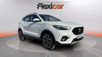 Usado MG ZS Luxury 106 CV (77 kW) 2024 Blanco Berlina