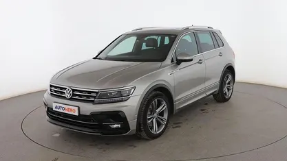 Gris Usado 2019 VW Tiguan Sportline SUV | 26.999 € (Precio justo)