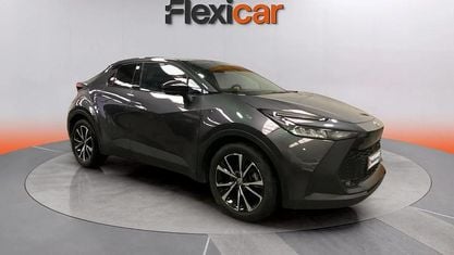 Usado Toyota C-HR Advance 140 HP (102 kW) 2024 Cinzento SUV