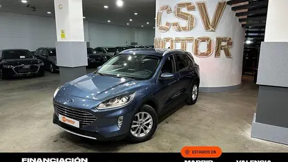 Azul Usado 2023 Ford Kuga Titanium SUV | 15.850 € (Buen precio)