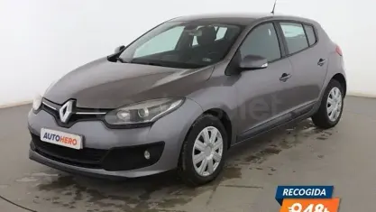 Begagnad Renault Mégane Business 95 HK (69 kW) 2015 Grå Sedan