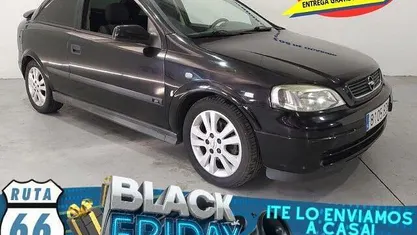 Usado Opel Astra Sportive 125 CV (91 kW) 2002 Negro Utilitario