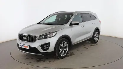 Usado Kia Sorento 200 CV (147 kW) 2018 Gris SUV