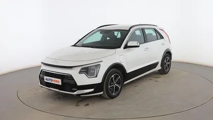 Blanco Usado 2023 Kia Niro SUV | 26.199 € (Precio justo)