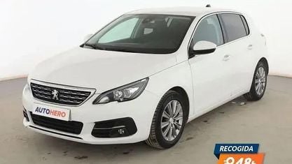 Usado Peugeot 308 Allure 130 CV (95 kW) 2020 Blanco Berlina