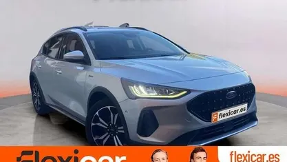 Usado 2022 Ford Focus Active Berlina | 16.990 € (Buen precio)