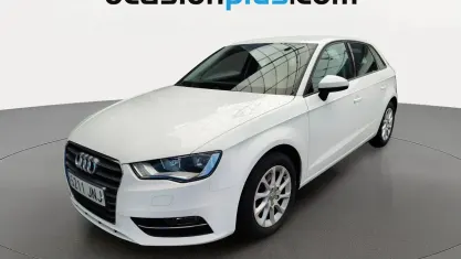 Usado Audi A3 Sportback 150 CV (110 kW) 2016 Blanco Utilitario
