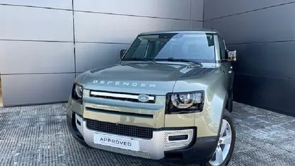 Usado 2025 Land Rover Defender S SUV | 87.900 € (Precio justo)