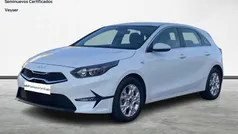 Blanco Usado 2023 Kia Ceed Berlina | 18.190 € (Precio justo)