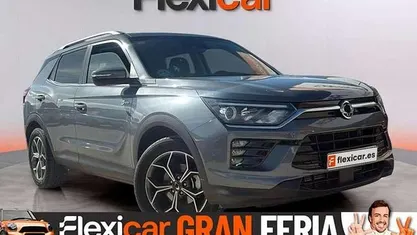 Usado Ssangyong (KGM) Korando Limited 149 CV (109 kW) 2019 Gris SUV