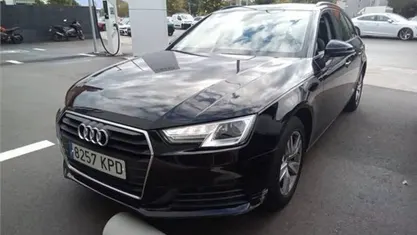 Usado Audi A4 Advanced 150 CV (110 kW) 2018 Negro Familiar