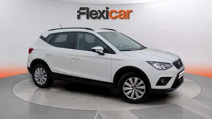 Usado Seat Arona Ecomotive 95 CV (69 kW) 2019 SUV