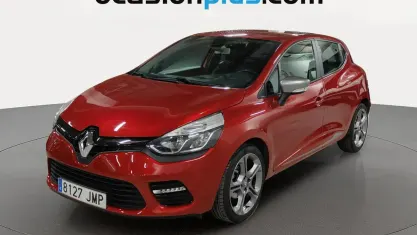 Usado Renault Clio Dynamique 90 CV (66 kW) 2016 Rojo Utilitario