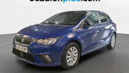 Usado Seat Ibiza Style Plus 95 CV (69 kW) 2019 Azul Utilitario
