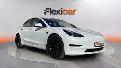 Usado Tesla Model 3 RWD 239 kW (325 CV) 2021 Blanco Berlina