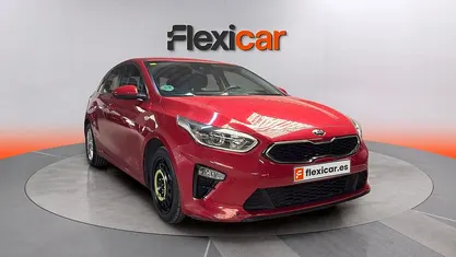 Begagnad Kia Ceed 100 HK (73 kW) 2020 Halvkombi
