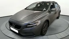 Usado 2018 Volvo V40 Momentum Familiar | 15.490 € (Precio justo)