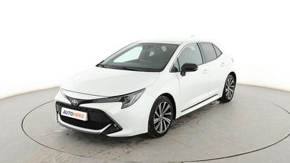 Usado Toyota Corolla Style 122 HP (89 kW) 2022 Branco Sedan