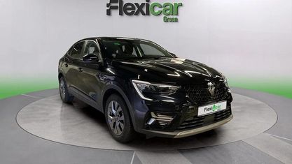 Begagnad Renault Arkana Evolution 140 HK (102 kW) 2024 Svart SUV