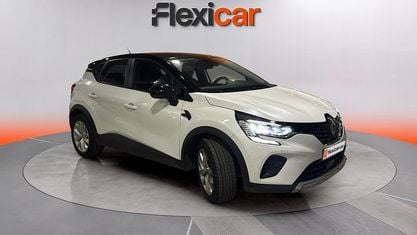Begagnad Renault Captur Techno 143 HK (105 kW) 2021 Vit SUV
