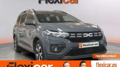 Usado Dacia Jogger Expression 110 CV (80 kW) 2024 Gris Monovolumen