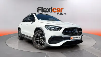Usado Mercedes GLA200 150 CV (110 kW) 2020 Blanco SUV