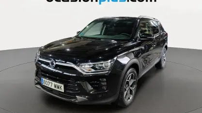 Usado SsangYong Korando 149 CV (109 kW) 2023 Negro SUV