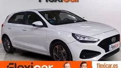 Blanco Usado 2024 Hyundai i30 Berlina | 19.970 € (Precio justo)