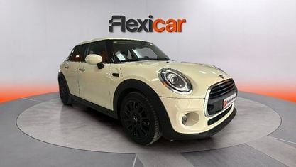 Usado Mini ONE 102 CV (75 kW) 2019 Beige Utilitario