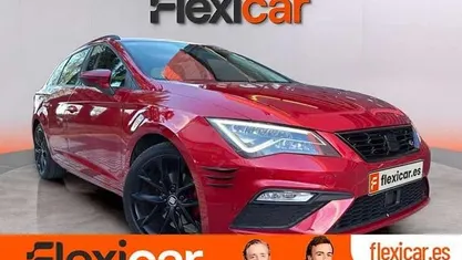 Usado Seat Leon ST FR 150 CV (110 kW) 2019 Rojo Familiar