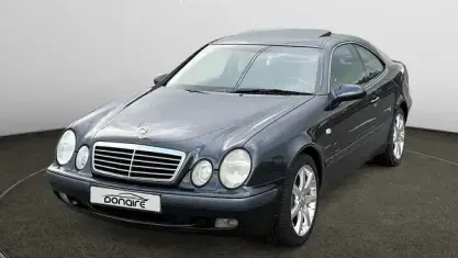 Usado Mercedes CLK320 218 CV (160 kW) 1998 Azul Berlina
