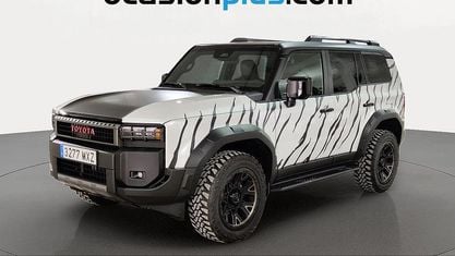 Nowe Toyota Land Cruiser 207 KM (152 kW) 2025 Biały SUV