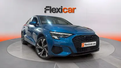 Usado Audi A3 Premium 110 CV (80 kW) 2023 Azul Berlina