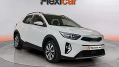 Blanco Usado 2023 Kia Stonic SUV | 13.890 € (Precio justo)