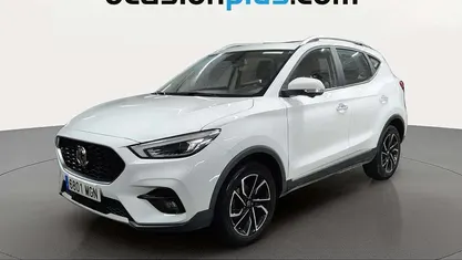 Usado MG ZS Luxury 111 CV (81 kW) 2023 Blanco SUV