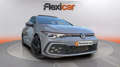 Usado VW Golf VIII GTI 245 CV (180 kW) 2021 Gris Berlina