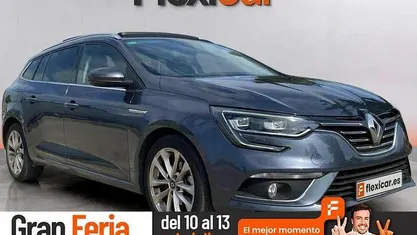 Usado Renault Mégane GrandTour Bose Edition 132 CV (97 kW) 2017 Gris Familiar